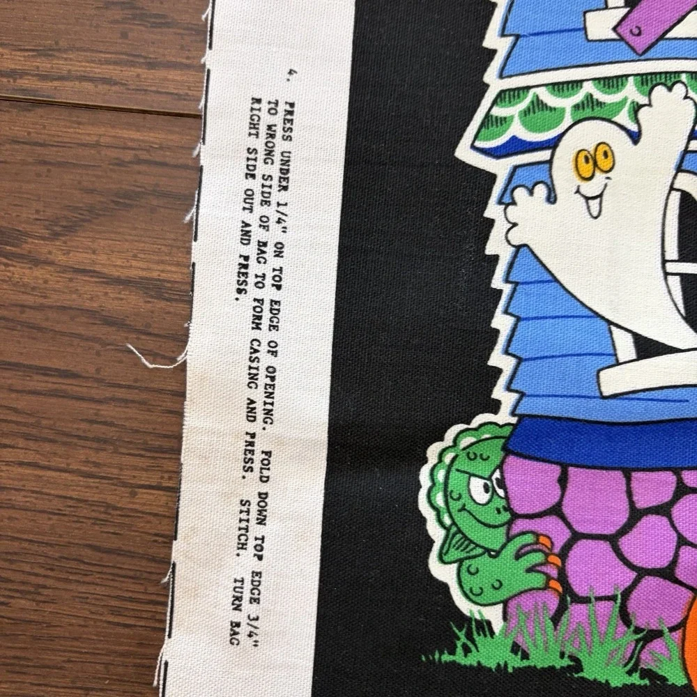 Vintage Halloween Trick Or Treat Haunted House Cranston Fabric Panels Cut Sew